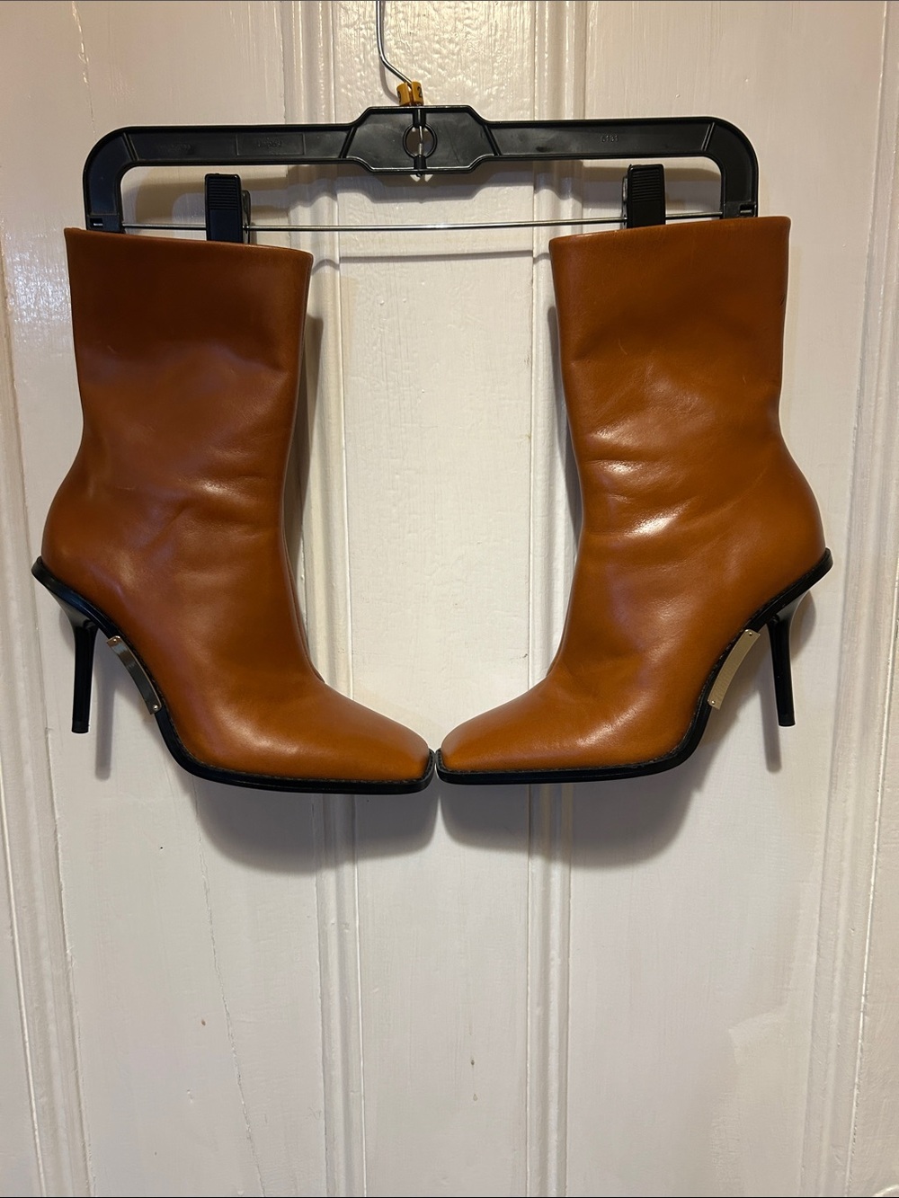 Zara Leather Stiletto Ankle Boots. NWOB. Never worn